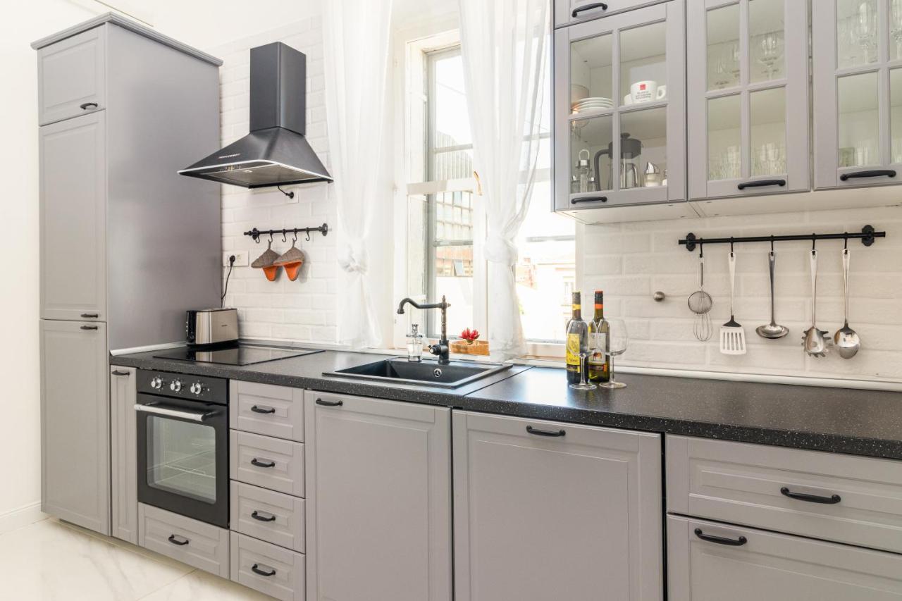 Augier - Elegant & Spacious - Centre Pula