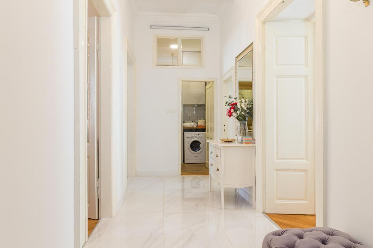 Augier - Elegant & Spacious - Centre * Pula