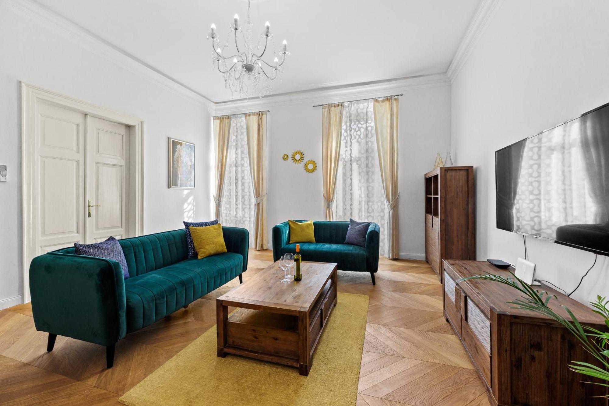 Apartma Augier - Elegant & Spacious - Centre